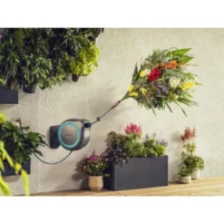 Gardena Wandslangenbox Roll Up 25 Meterincl. Tuinspuit 9 Gardena Wandslangenbox Roll Up 25 Meterincl. Tuinspuit -Gardena Verkoopwinkel 123 1204