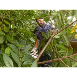 Black & Decker BLACK+DECKER Elektrische Heggenschaar BEHTS400 -Gardena Verkoopwinkel 123 2787