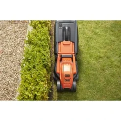 Black & Decker BLACK+DECKER Elektrische Grasmaaier BEMW451-QS 32cm 1200W -Gardena Verkoopwinkel 123 3159