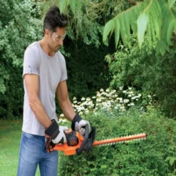 Black & Decker BLACK+DECKER 18V Accu Heggenschaar GTC18452PCB-XJ (excl. Accu/lader) -Gardena Verkoopwinkel 123 3215