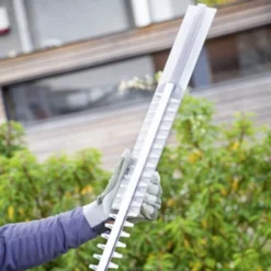 LUX 20V Heggenschaar + 2,0Ah Accu + Lader -Gardena Verkoopwinkel 123 3225