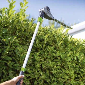 LUX 20V Telescopische Heggenschaar/kettingzaag (zonder Accu) 6 LUX 20V Telescopische Heggenschaar/kettingzaag (zonder Accu) - Afbeelding 6