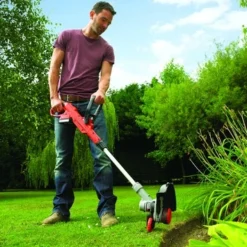 Black & Decker BLACK+DECKER 18V 3-in-1 Strimmer LI-ION 20 Cm Incl. 2,0Ah Accu + Lader -Gardena Verkoopwinkel 123 3365