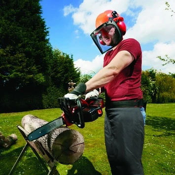 Black & Decker BLACK+DECKER Accu Kettingzaag GKC1825L20 3 Black & Decker BLACK+DECKER Accu Kettingzaag GKC1825L20 - Afbeelding 3