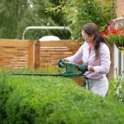 Bosch Heggenschaar EasyHedgeCut 55cm -Gardena Verkoopwinkel 123 3873