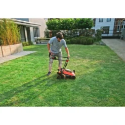 SKIL 20V Grasmaaier 0130BA Brushless 34cm + 2 Accu's 2,0Ah + Snellader -Gardena Verkoopwinkel 123 3993