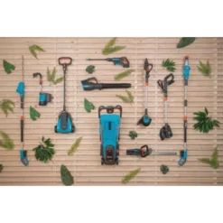 Gardena 18V Grasmaaier HandyMower 22cm Incl. 2,5Ah Accu + Lader 22 Gardena 18V Grasmaaier HandyMower 22cm Incl. 2,5Ah Accu + Lader -Gardena Verkoopwinkel 123 4004