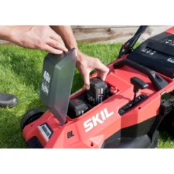 SKIL 20V Grasmaaier 0140BA Brushless 43cm + 2 Accu's 4,0Ah + Snellader 11 SKIL 20V Grasmaaier 0140BA Brushless 43cm + 2 Accu's 4,0Ah + Snellader -Gardena Verkoopwinkel 123 4100